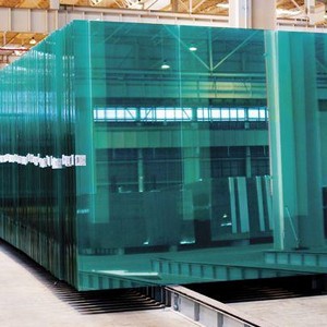 Fábrica de vidros temperados